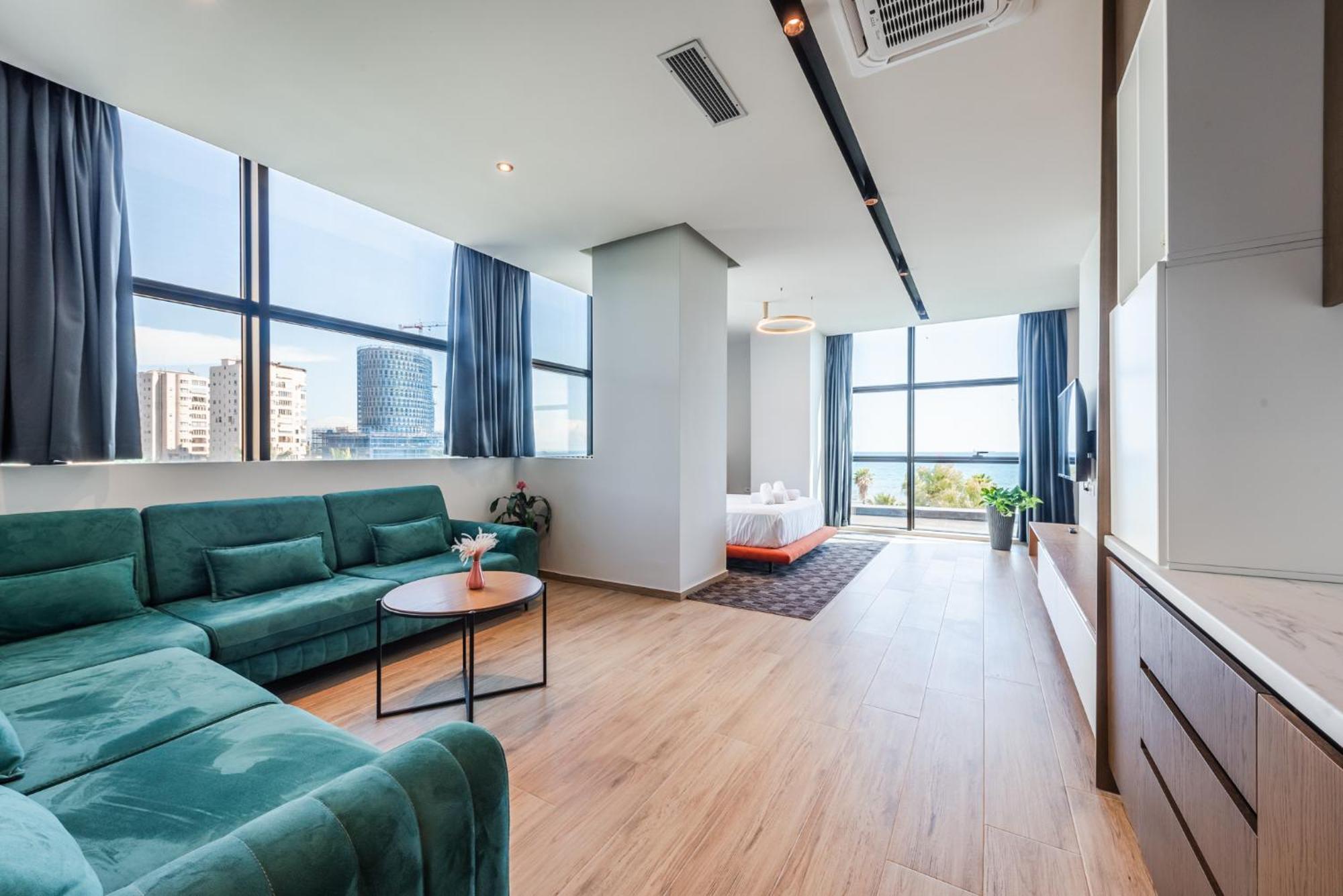 Marina Luxury Suites By Ps Дуррес Екстер'єр фото