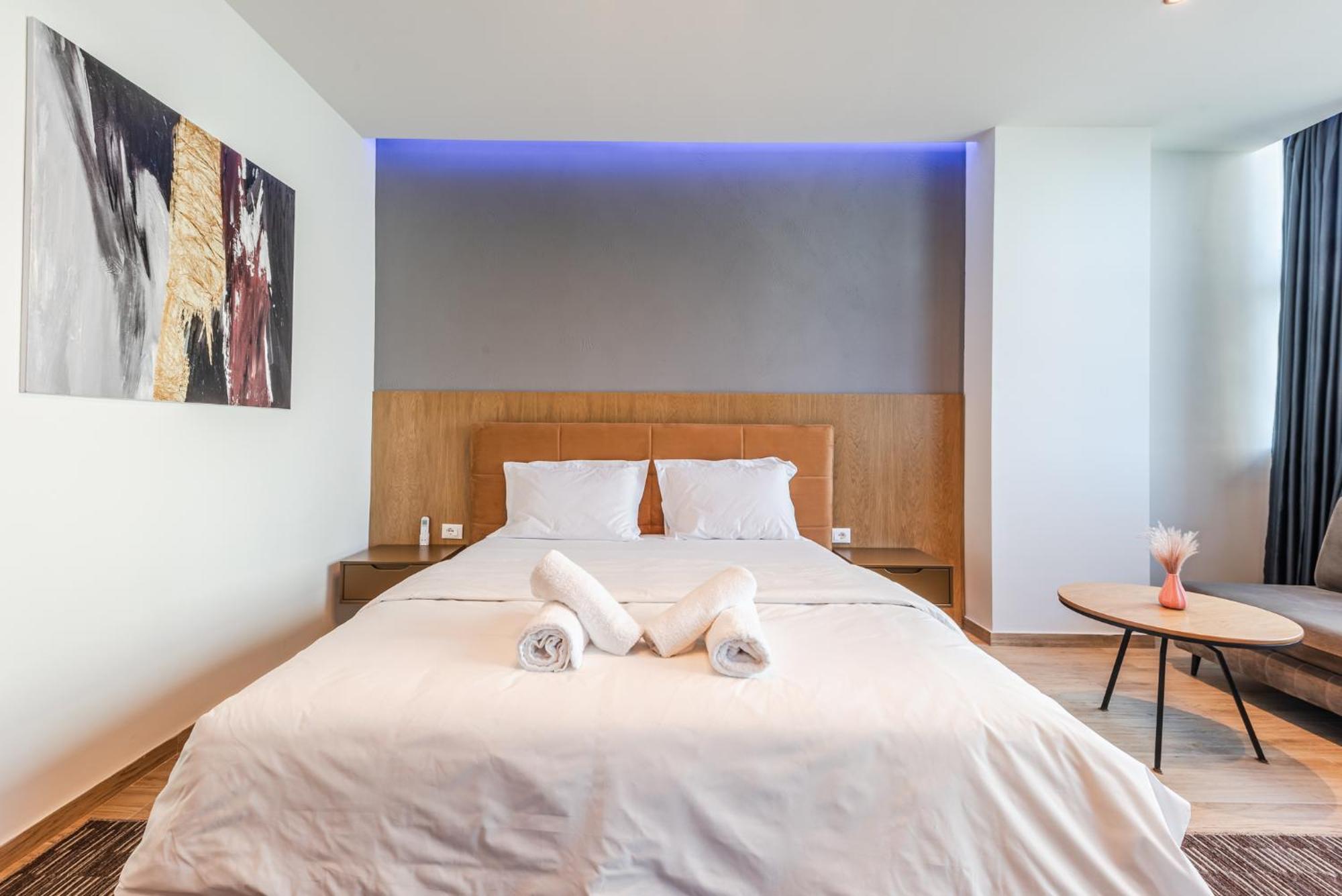 Marina Luxury Suites By Ps Дуррес Екстер'єр фото