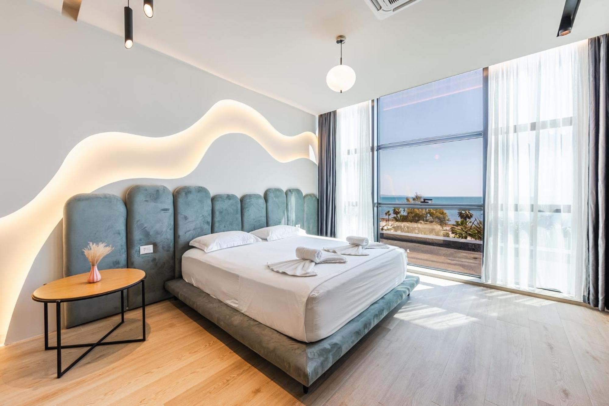 Marina Luxury Suites By Ps Дуррес Екстер'єр фото